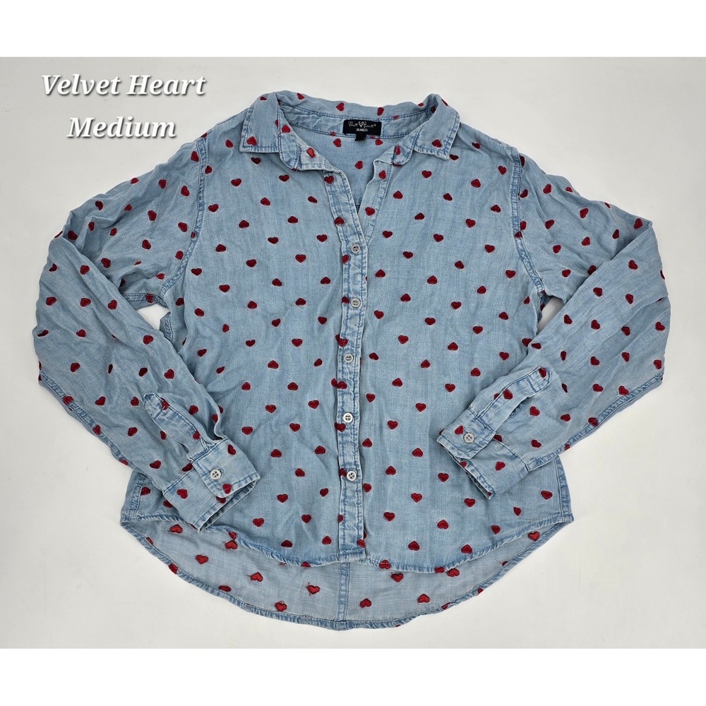 Velvet Heart Chambray Embroidered Heart Button Down Western Cowgirl Shirt M